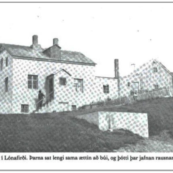 l_gallery532f550535a32